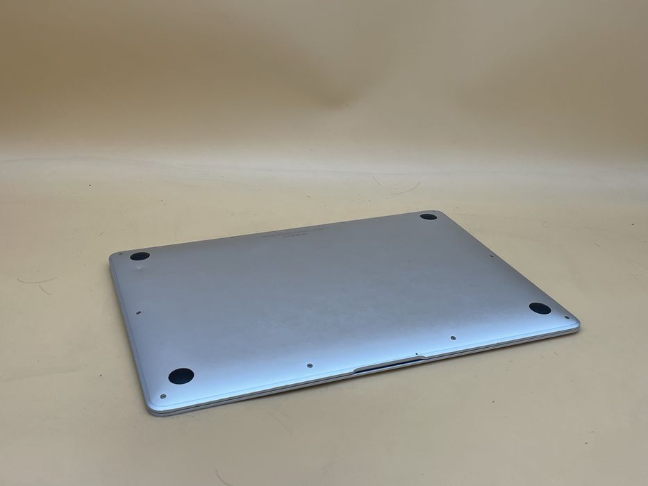 Macbook air m1 8gb 256, стан на фото