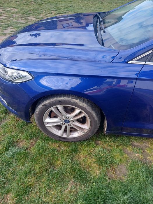 Błotnik przedni lewy Ford Mondeo MK 5 kolor LD