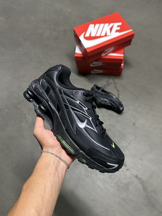 Оригінальні чоловічі кросівки Nike Shox Ride 2 Black Anthracite Neon