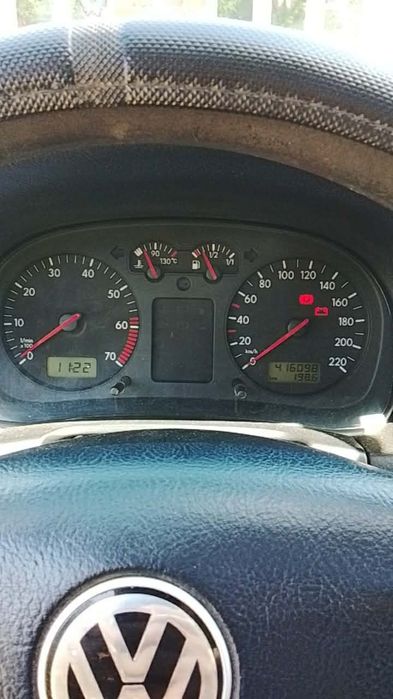 Golf 4 1.6 benzyna