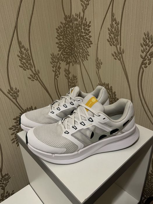 Кроси nike     .