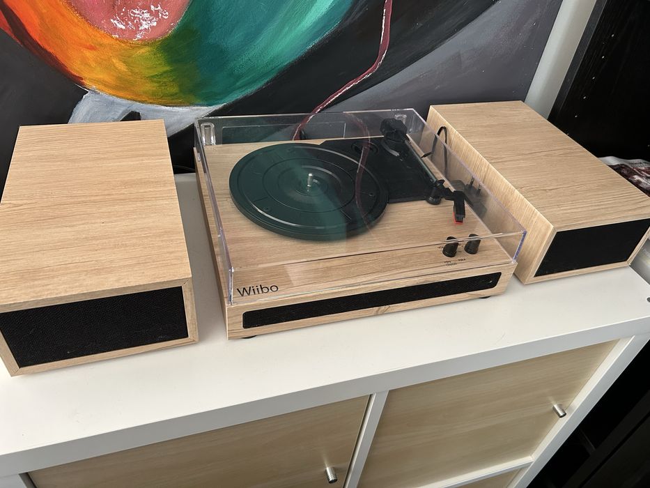 Leitor vinis gira discos wiibo com sistema de som colunas e bluetooth