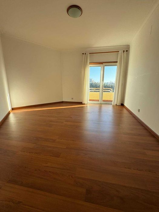 Apartamento T3 || Centro de Leiria