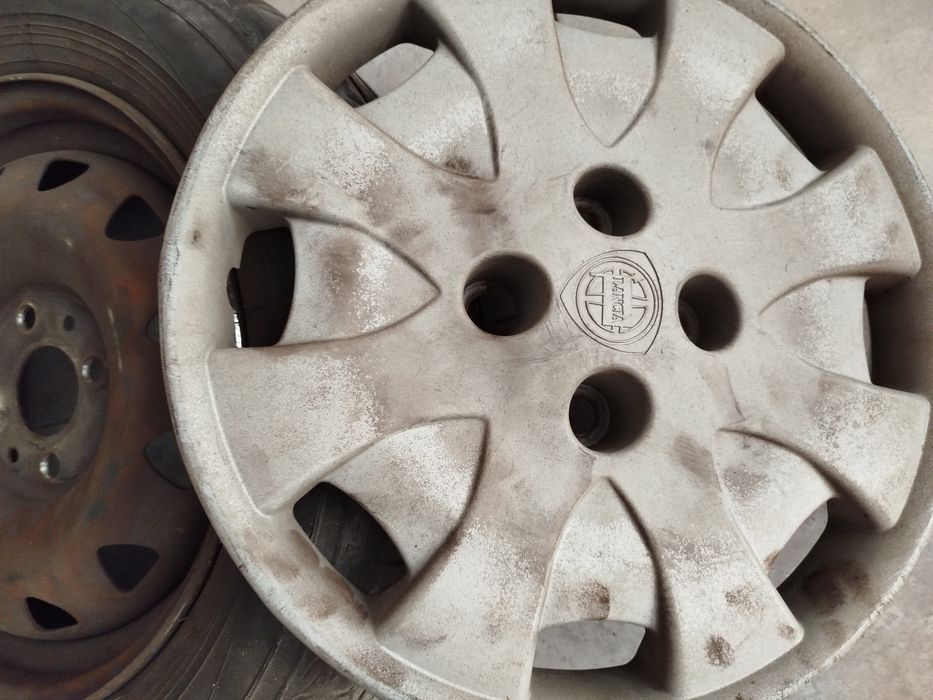 4 Jantes de ferro 14" com tampão Fiat