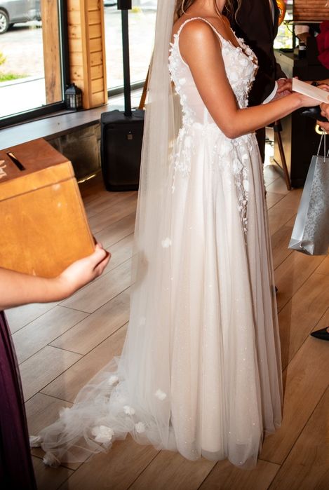 Suknia ślubna Diana Orchidea z welonem