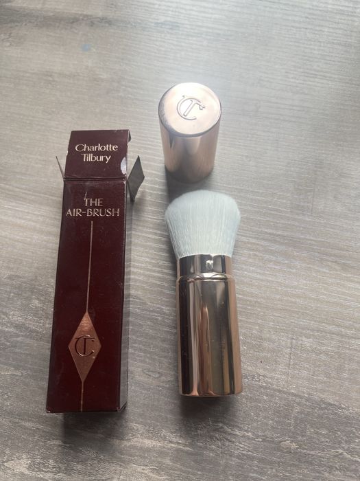 Pędzel kabuki Charlotte Tillbury