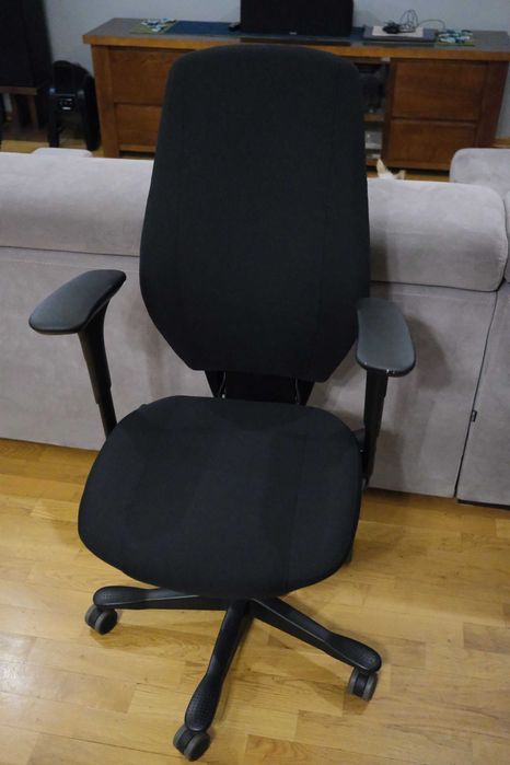 Ergonomiczny Fotel Biurowy KINNARPS Plus / 6000 - Wyprany