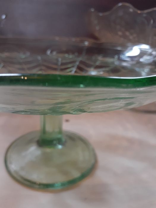 Вази (кльош) для тістечок , випічки , тощо..