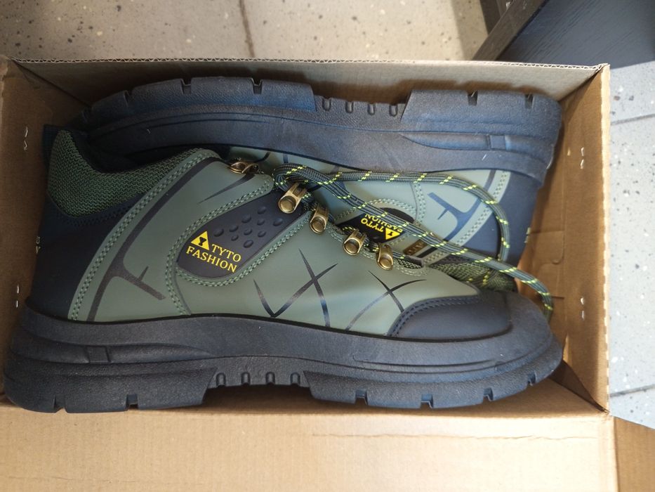 Obuwie męskie wysokie