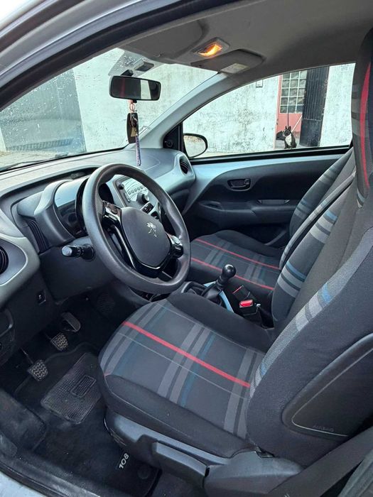Peugeot 108 2014