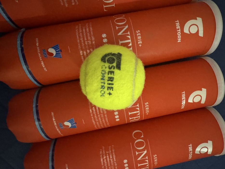 Raz grane piłki Tretorn Control Serie+