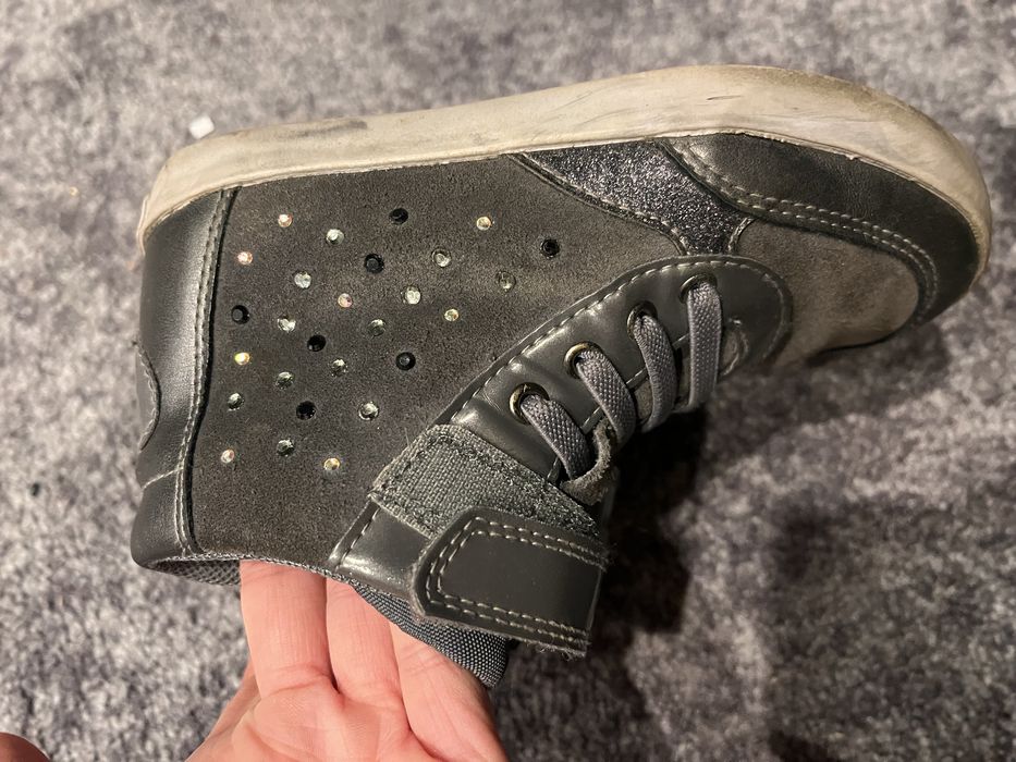 Geox buty półbut 27 szare z cekinkami