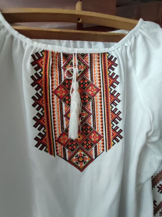 Вишиванка жіноча