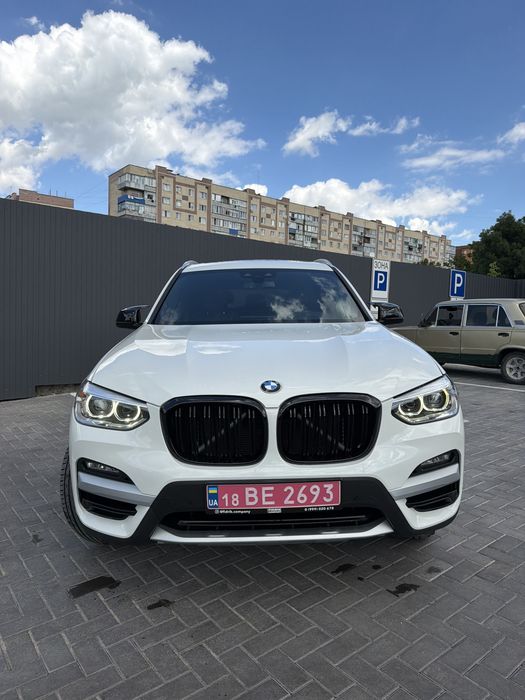 BMW X3 2019 VIN 5UXTY5C09LLT32051 фото оголошення 2 з 24