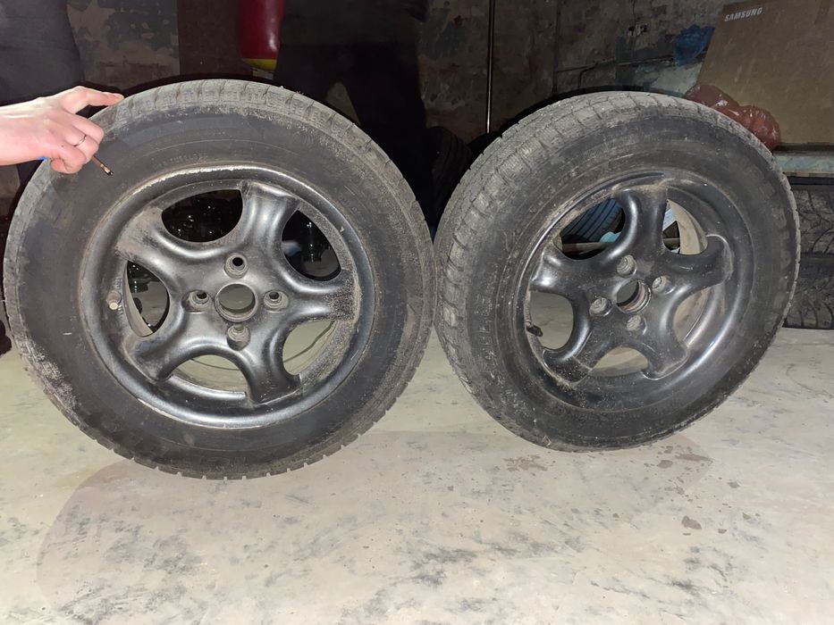 Продам титани з шинами