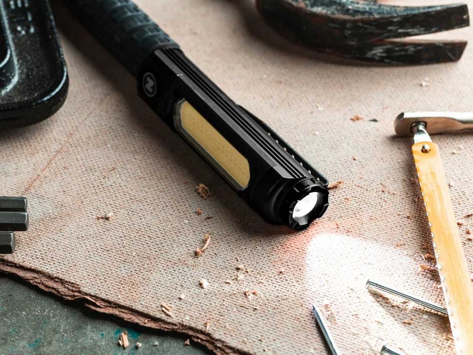 Latarka akumulatorowa NEBO BIG LARRY 3 Stealth 600 Lum NEB-FLT-1033 L