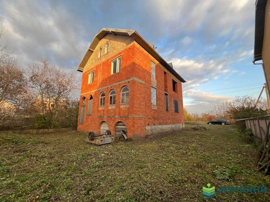 Продається будинок на земельній ділянці 7,7 соток м.Тисмениця (5)