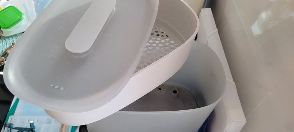 Esterilizador de biberões elétrico Philips Avent