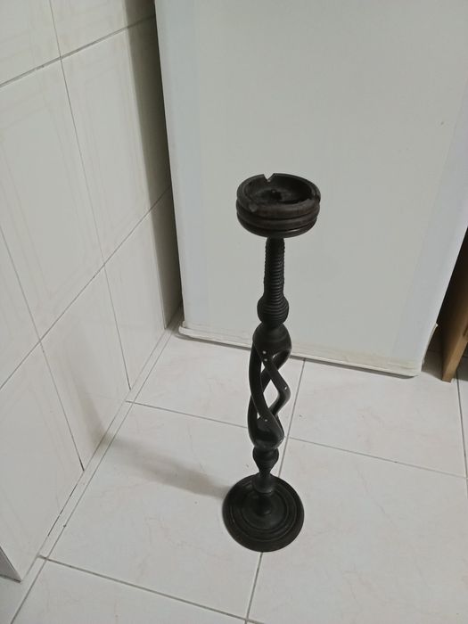 Cinzeiro antigo Africano