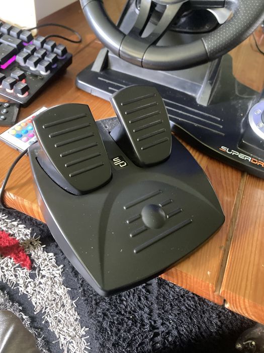 Volante GS 500 para Pc/Ps4 ou 5