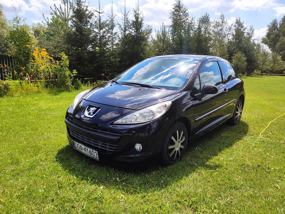 Peugeot 207 1.4 benzyna 2012r.