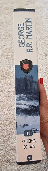 Saga da Guerra  dos Tronos - As crónicas do Gelo e do Fogo - George RR. Martin (V1 e V10)