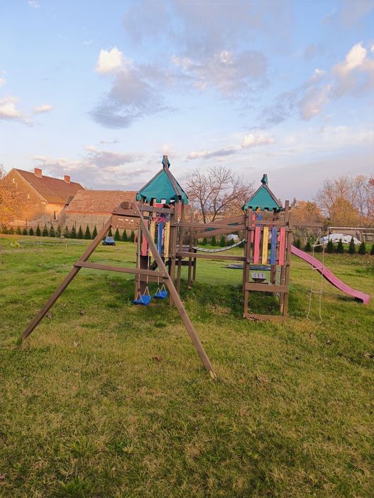 Sprzedam Plac zabaw
