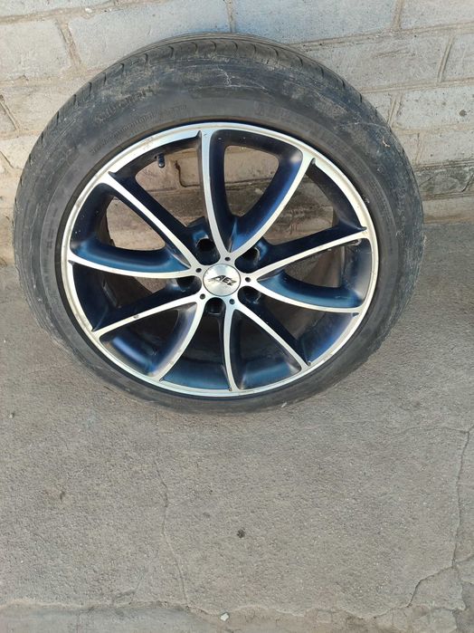 Диски r18 на БМВ