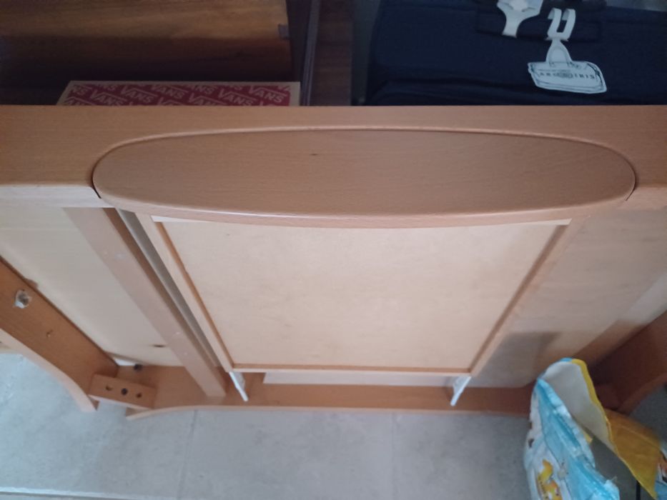 Mesa de cozinha com 4 cadeiras