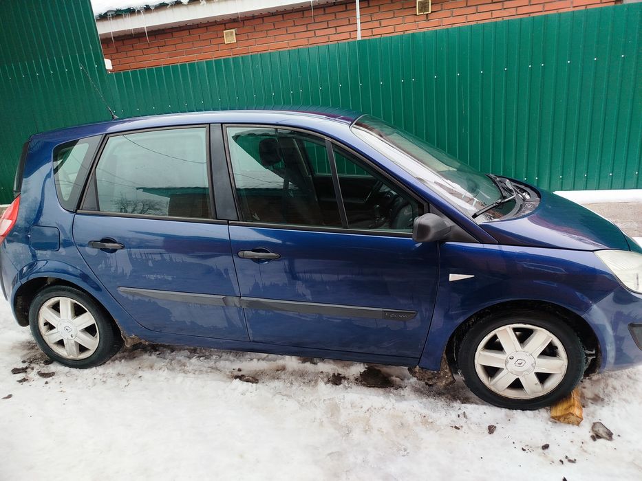 Продам Рено сценік