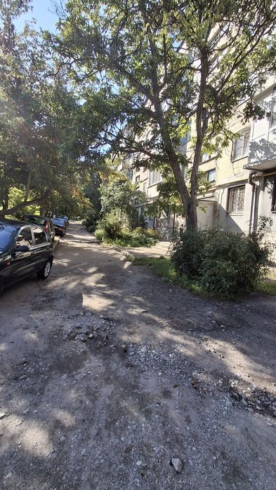 Продам 2к квартиру на Матросова