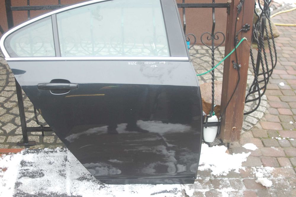 Drzwi prawy tył Opel Insignia A Z22C
