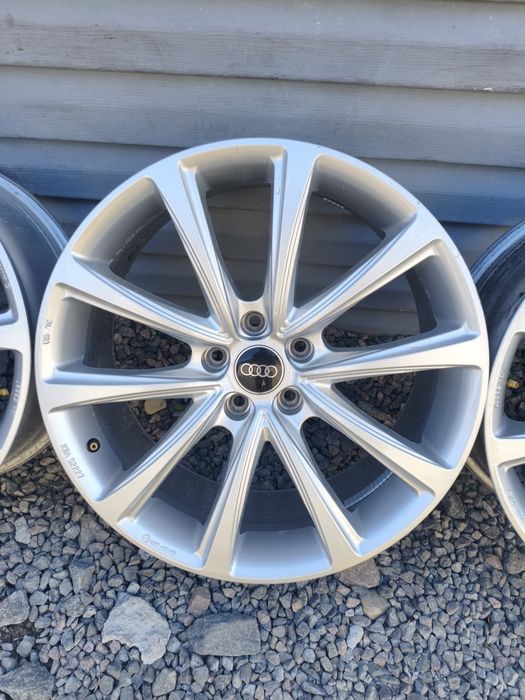 Комплект легкосплавних дисків Audi 5/112 R19