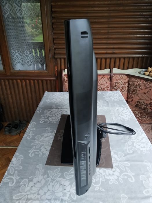 Telewizor LCD marki LG model 32LH2010