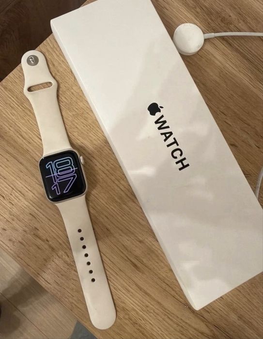 Smartwatch APPLE Watch SE (2 generacji) 100%kondycja baterii