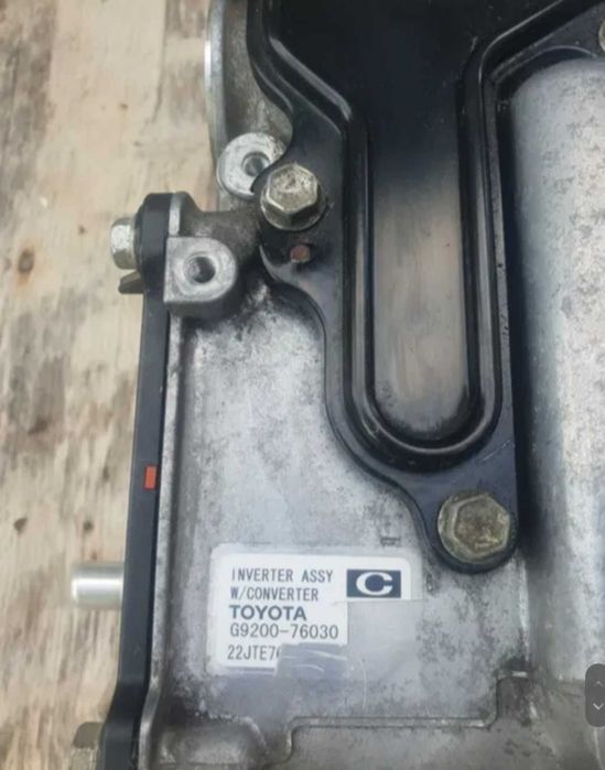 Інвертор ,G 9200- 76030 .Toyota Prius 30 ,prius v ,prius plus auris