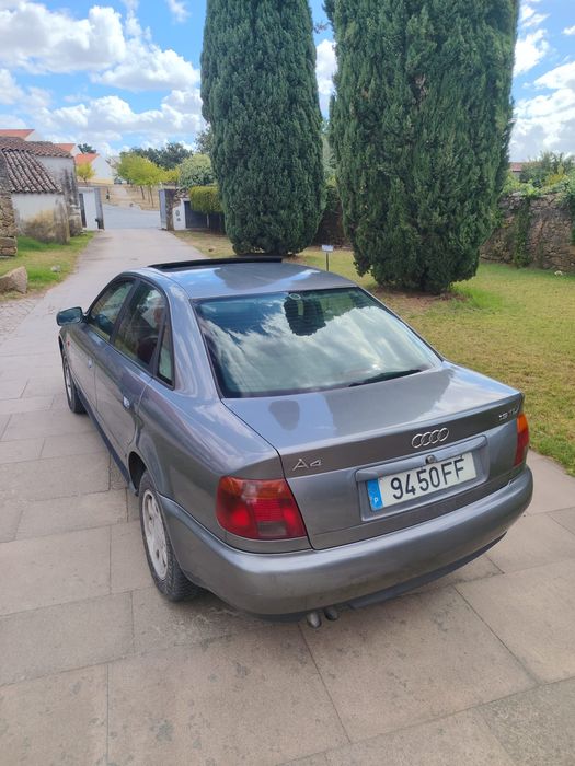 Vendo Audi A4 B5 1.9  TDI
