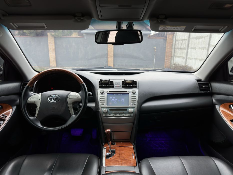 Toyota Camry 40 2008г 3.5 бенз/газ.