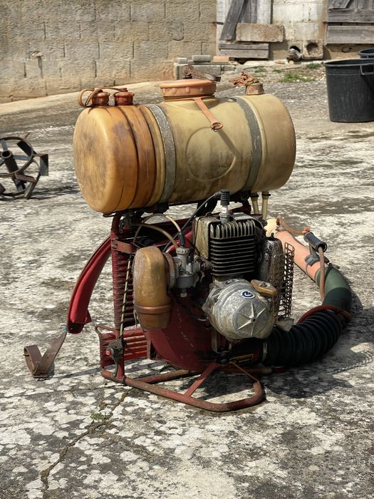 Pulverizador atomizador motorizado
