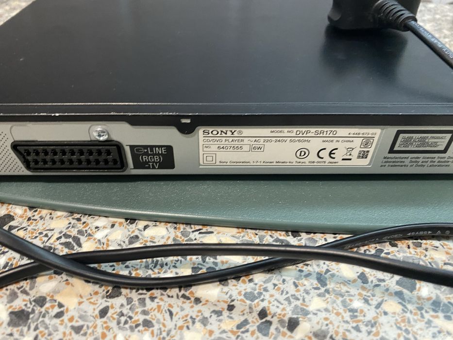 Sony Cd/Dvd player  DVP SR 140