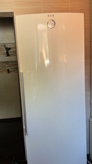 Морозильна камера gorenje