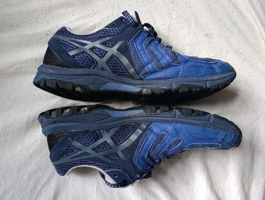 Buty Asics Gel Fuji Attack 5 roz. 40