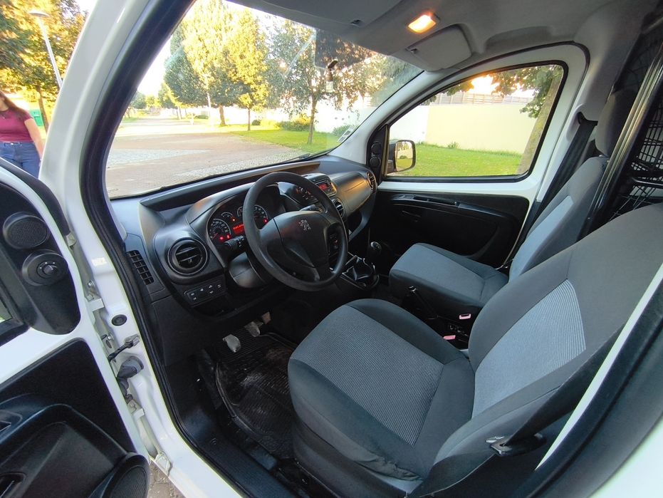 Peugeot Bipper 1.3 gasóleo com 194 mil kms (Possibilidade de financiamento)