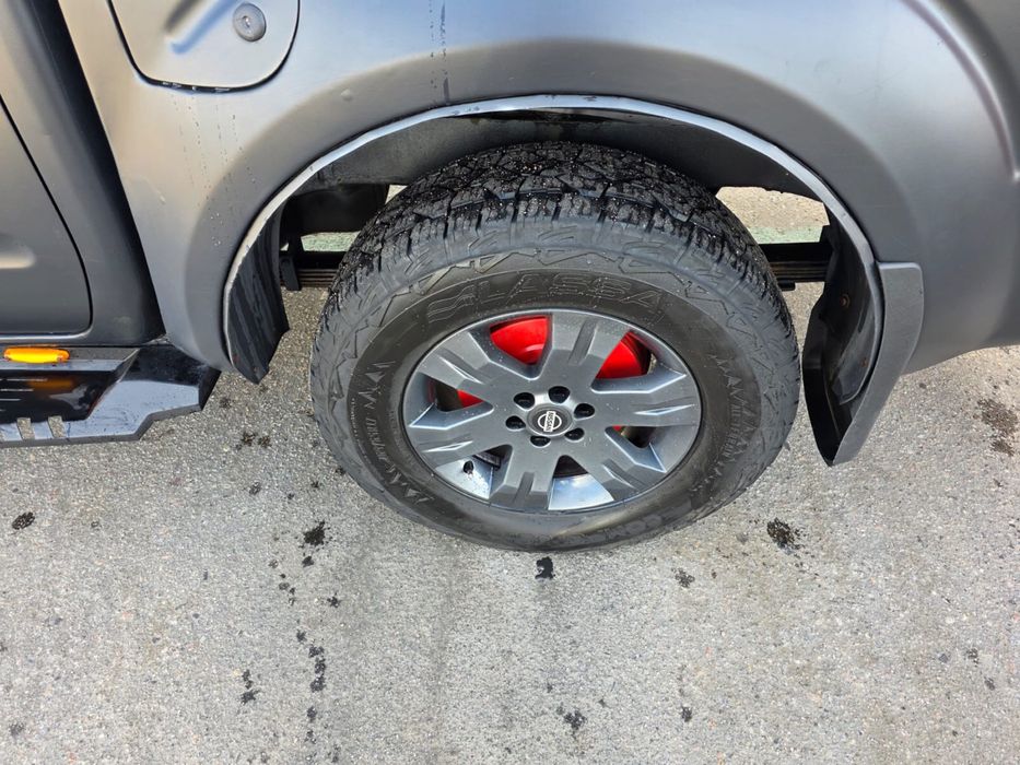 Продаж Nissan Navara