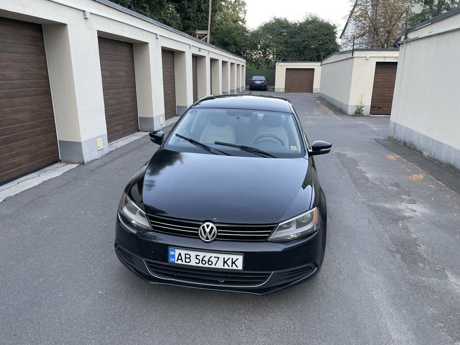 Продам VW JETTA 2011 2.5 газ / бензин