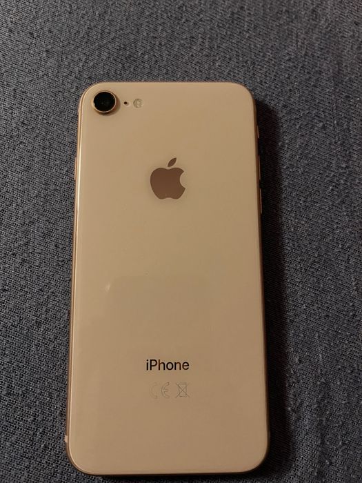 IPhone 8 różowy bdb stan