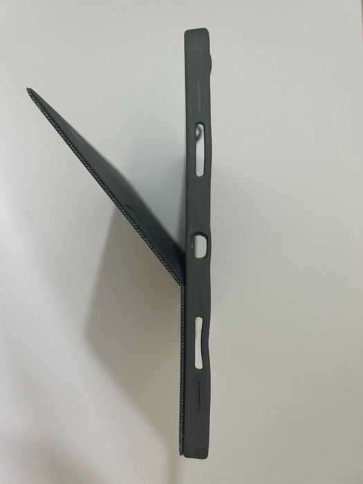 Etui do iPad Pro 11 cali Logitech Combo Touch! Okazja!