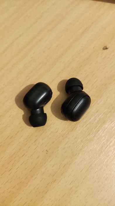 Earbuds com Cancelamento de Ruído