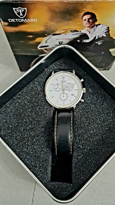 Relógio cronógrafo DETOMASO Milano DT1052-E