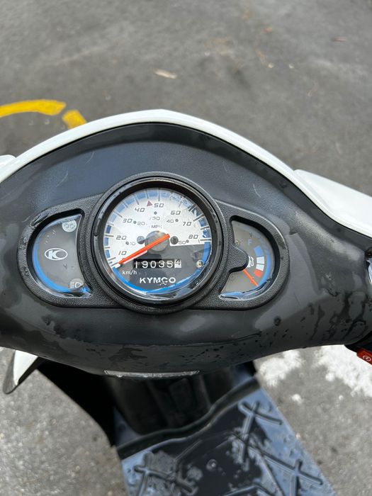 Vendo mota 50cc toda em dia